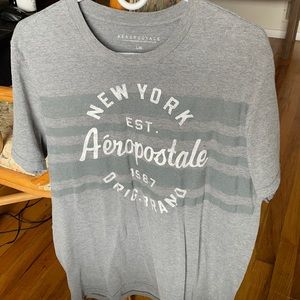 Aeropostale T-Shirt